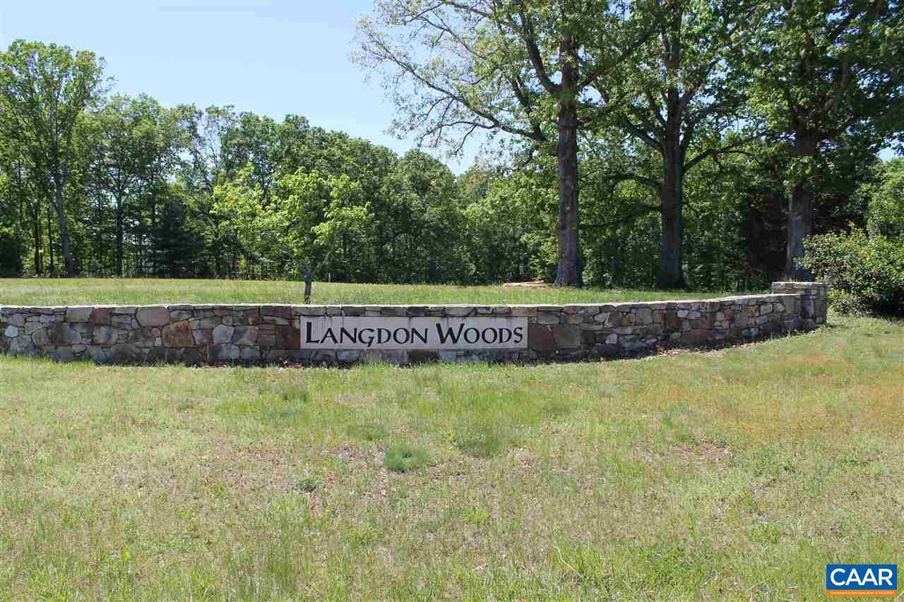 15 Langdon Woods Dr Drive - Photo 1