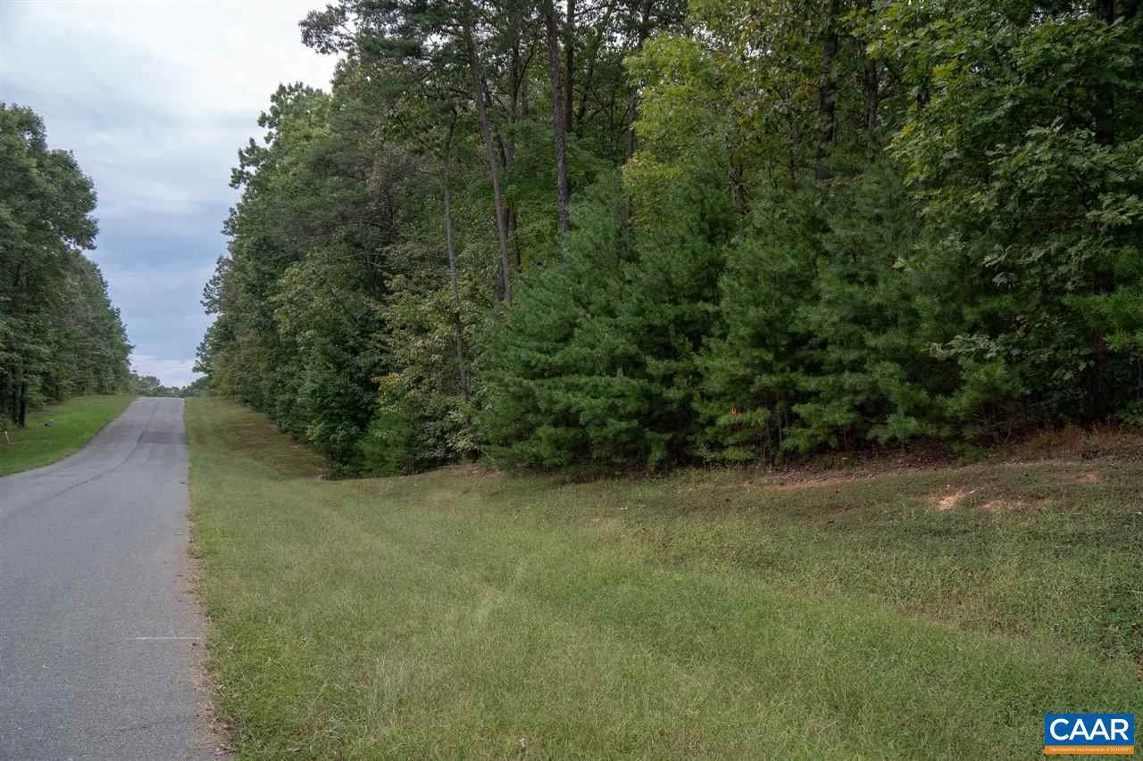 27 Forest Glen Ln Lane - Photo 1