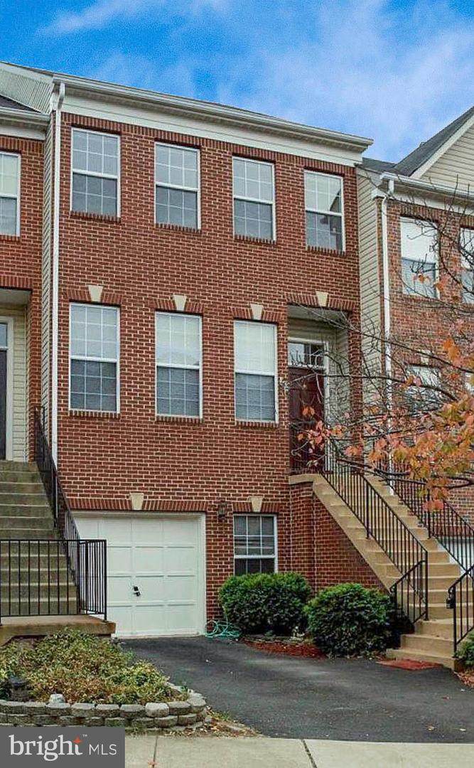 2503 James Monroe Circle - Photo 1