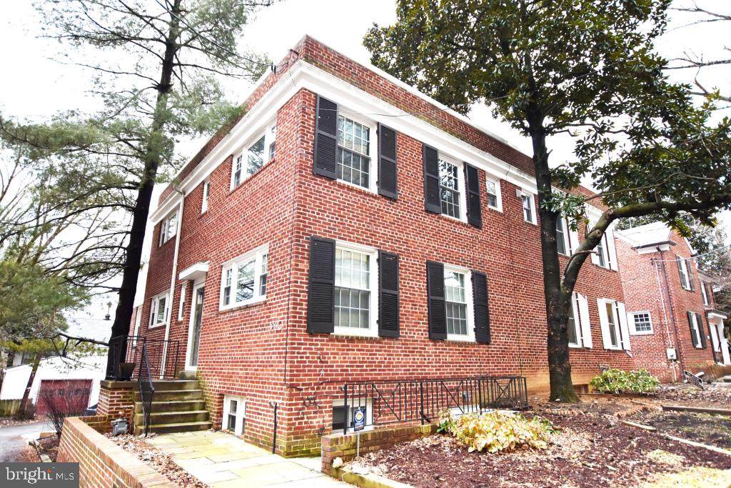 3520 Cumberland Street - Photo 1