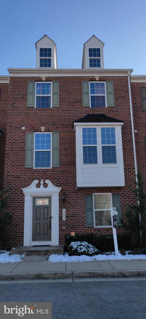 505 Edelen Station Place - Photo 1