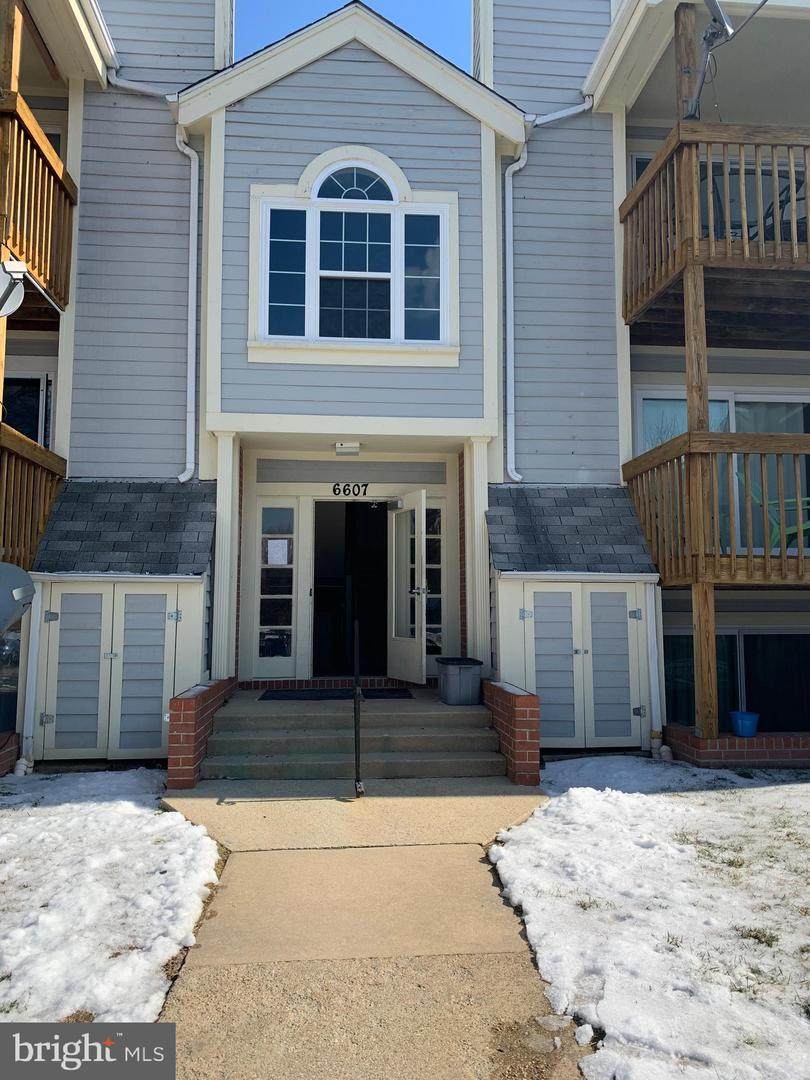 6607 Rapid Water Way - Photo 1