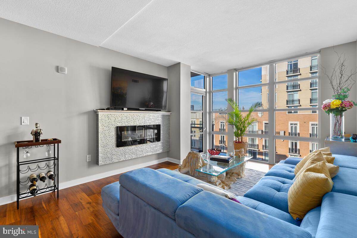 157 Fleet Street - Photo 1
