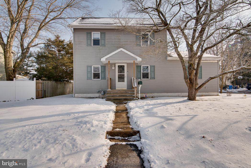 306 Linden Street - Photo 1