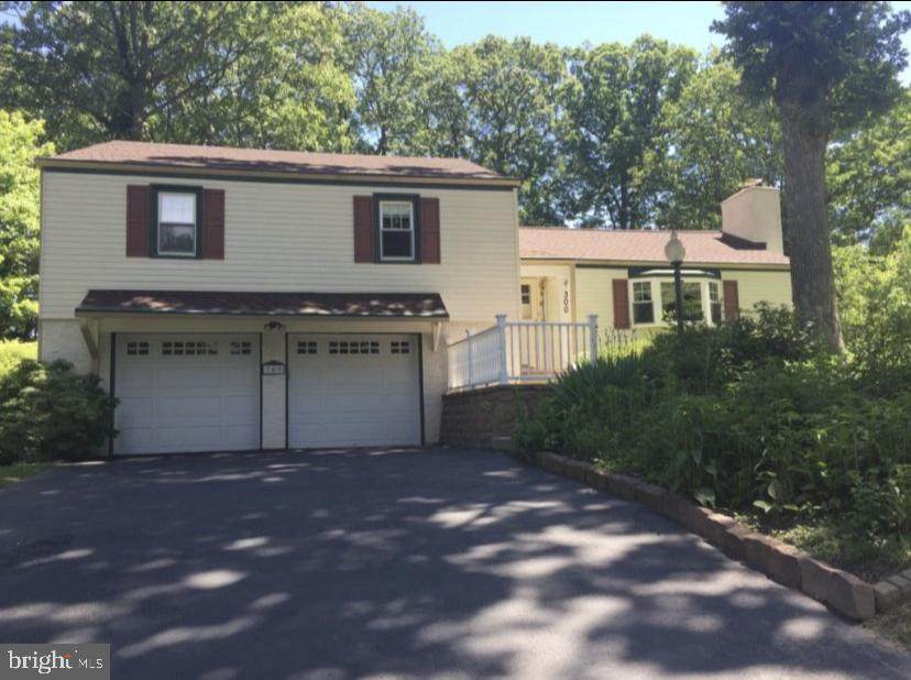 300 Beechwood Road - Photo 1