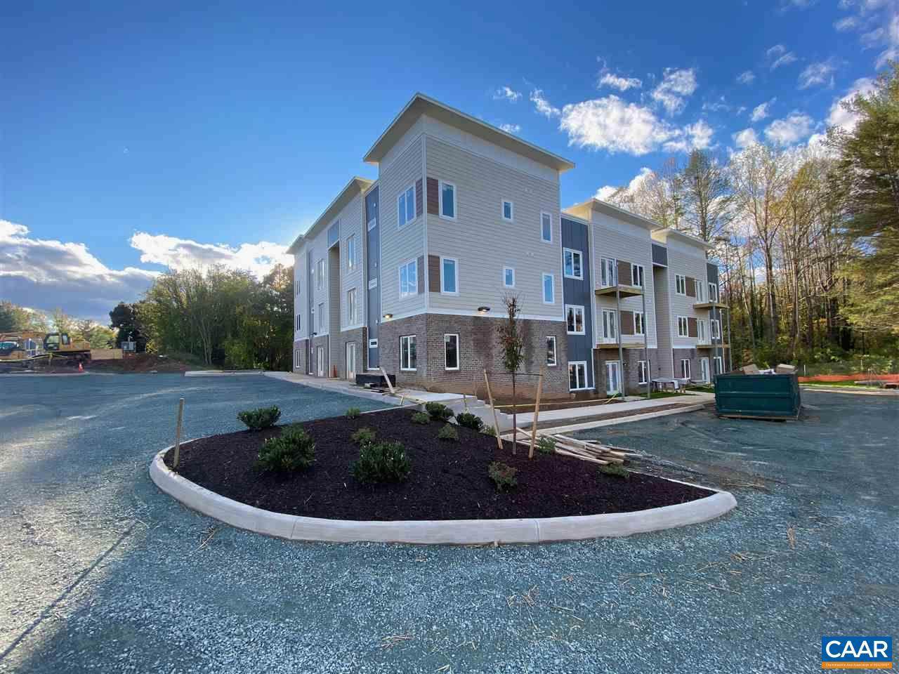 2118 Commonwealth Drive - Photo 1