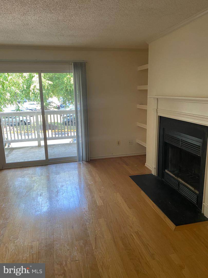 1534 Lincoln Way - Photo 1