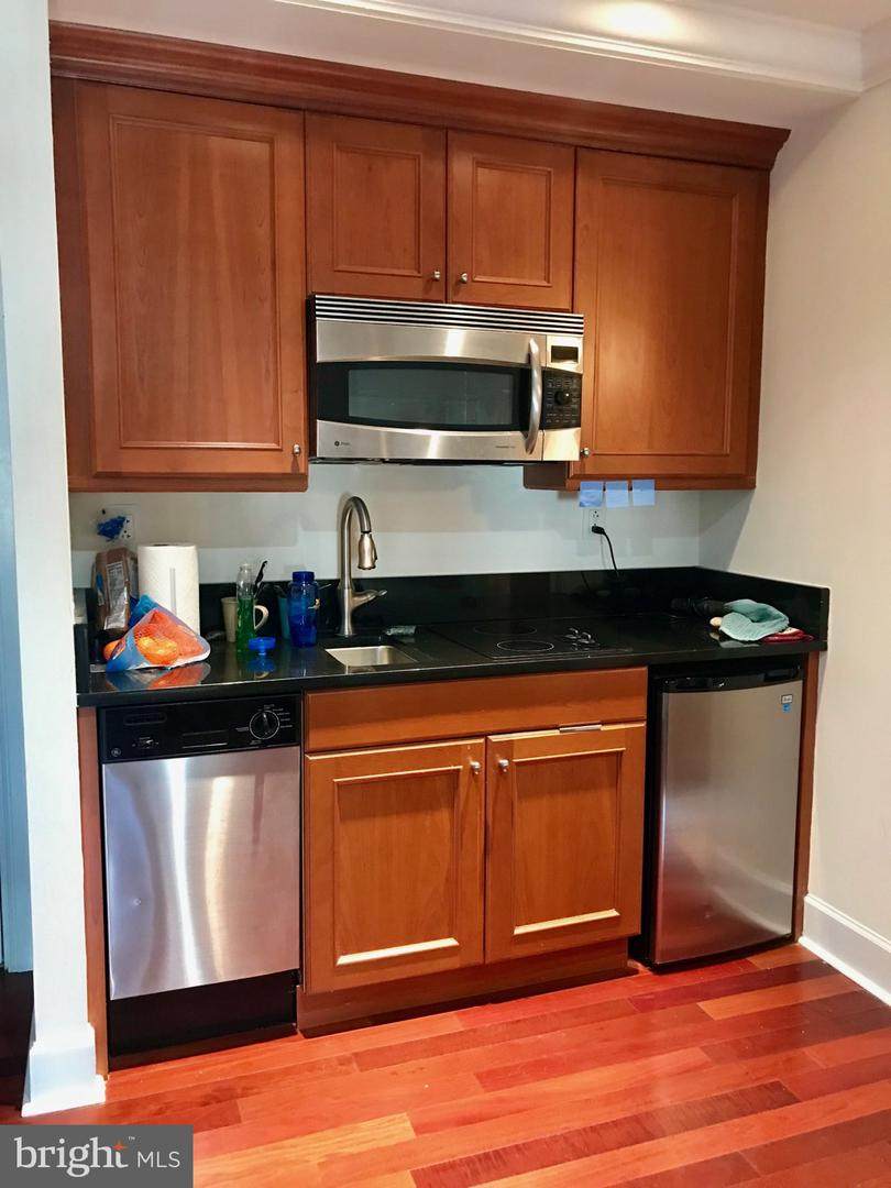 1701-15 Locust Street - Photo 1