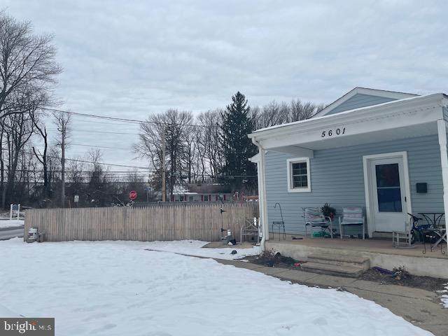 5601 Turtle Street - Photo 1