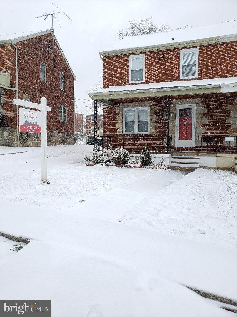 5116 Hillburn Avenue - Photo 1