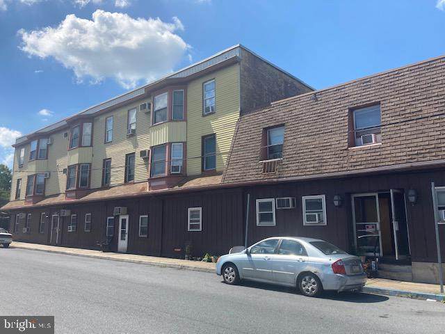 127 27TH Street - Photo 1
