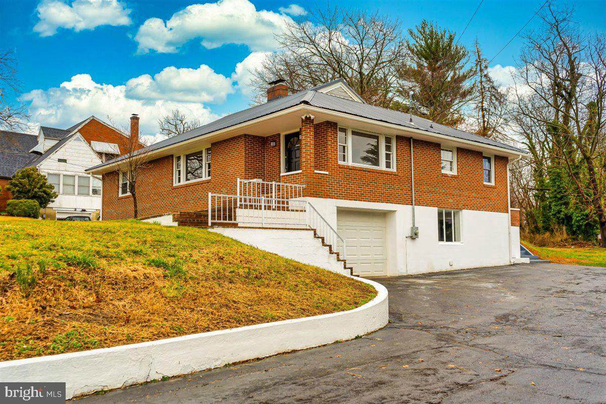 513 Main Street - Photo 1