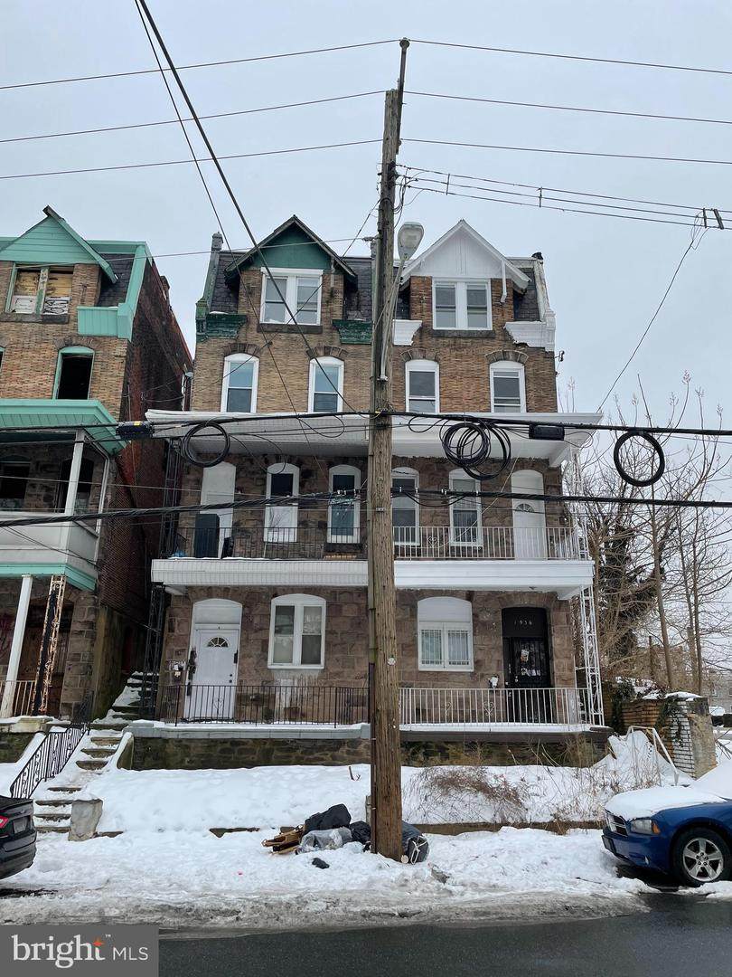 1934 Ontario Street - Photo 1