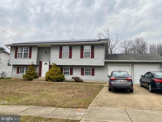 9907 Lyndia Place - Photo 1