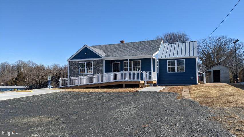 321 Washington Street - Photo 1