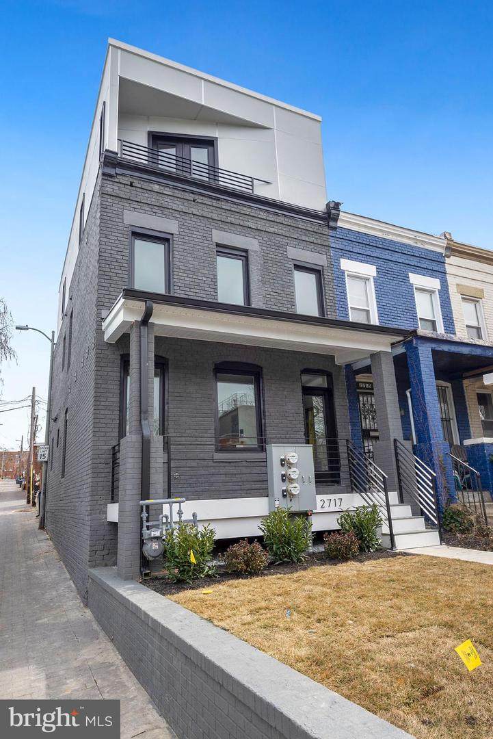 2717 Sherman Avenue - Photo 1