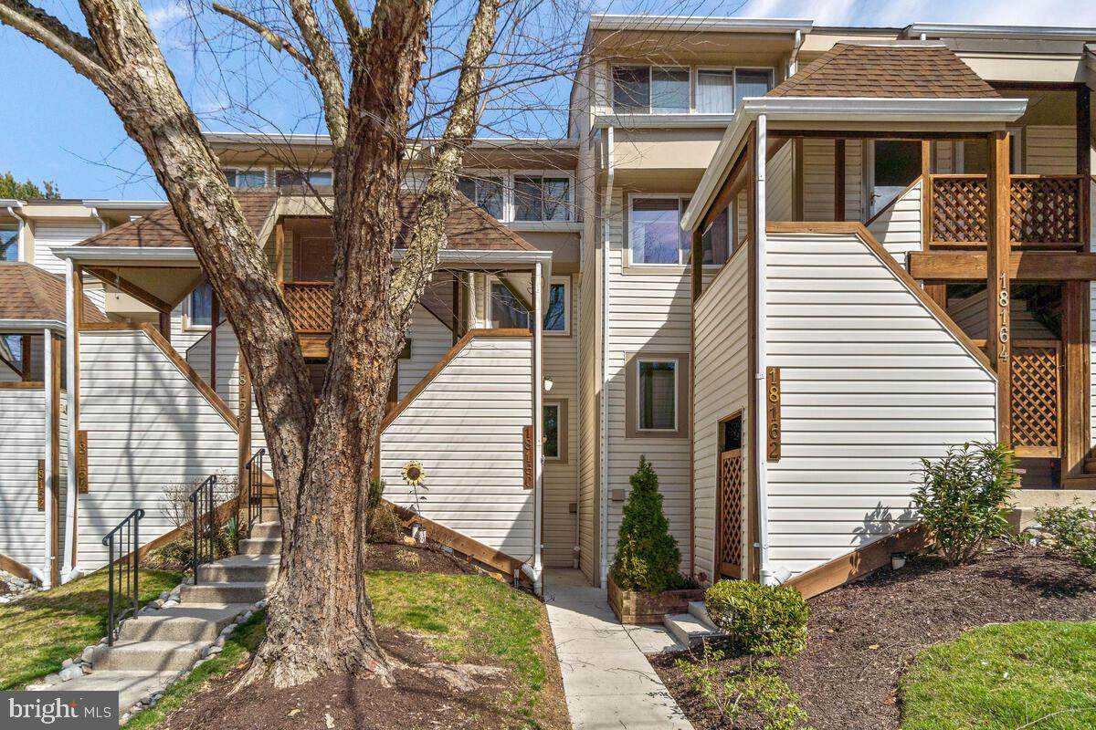 18160 Windsor Hill Drive - Photo 1