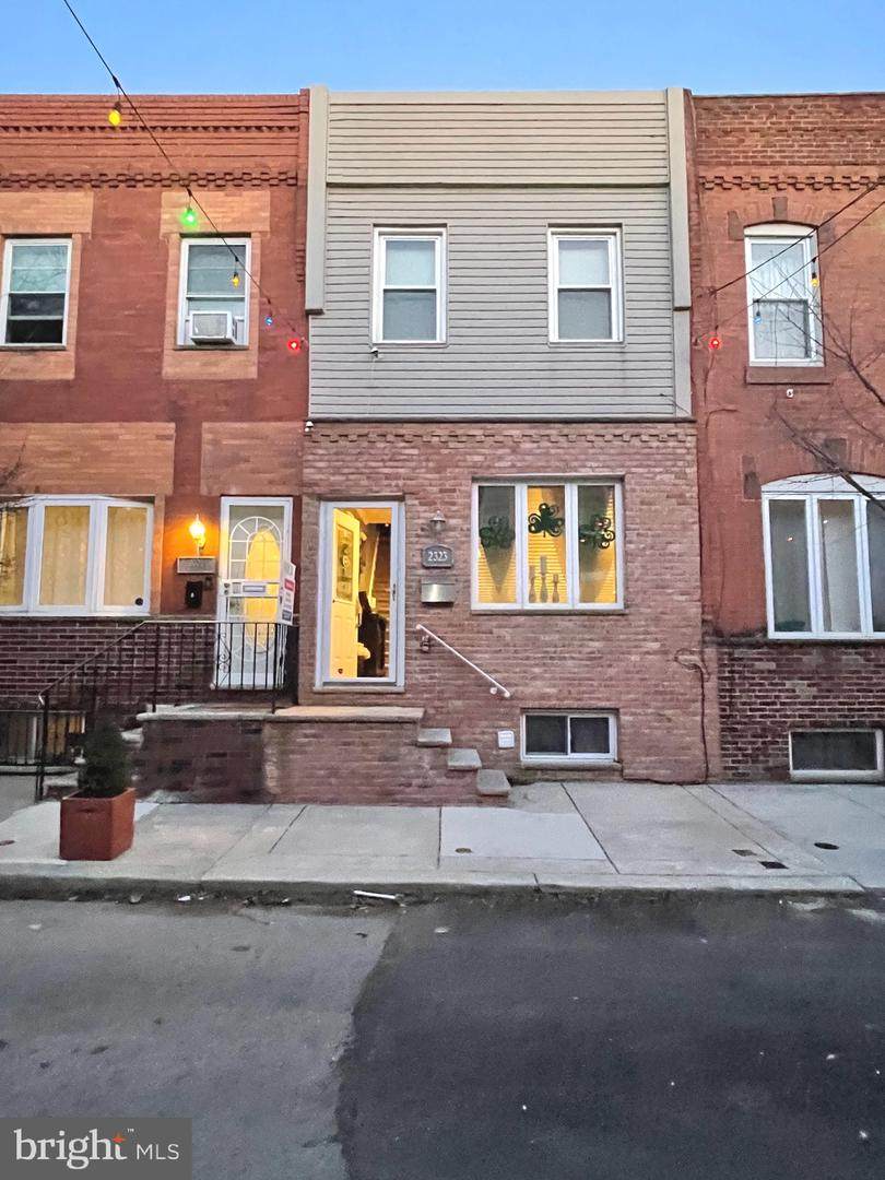 2323 Woodstock Street - Photo 1