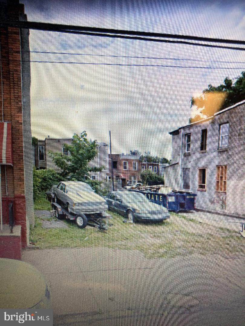 2520 York Street - Photo 1