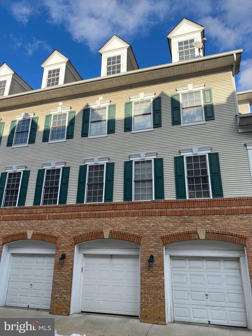 8933 Milford Haven Court - Photo 1