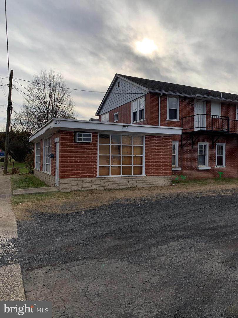 32 Blaine Street - Photo 1