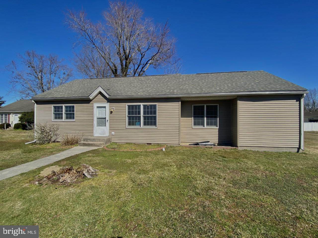 415 Cedar Street - Photo 1