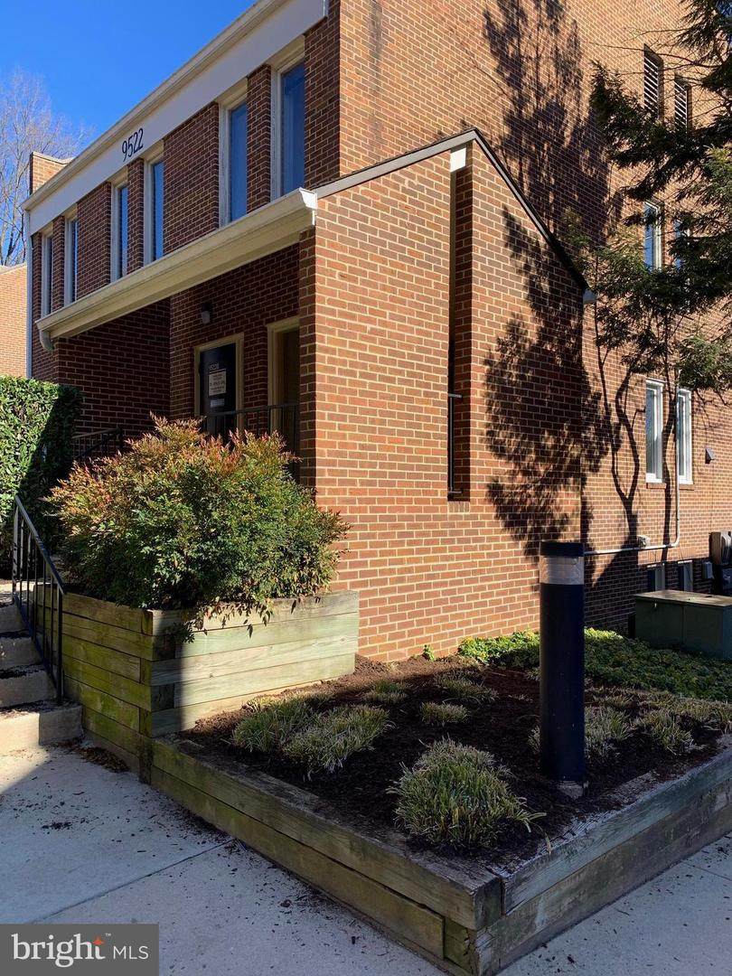 9522-C Lee Highway - Photo 1