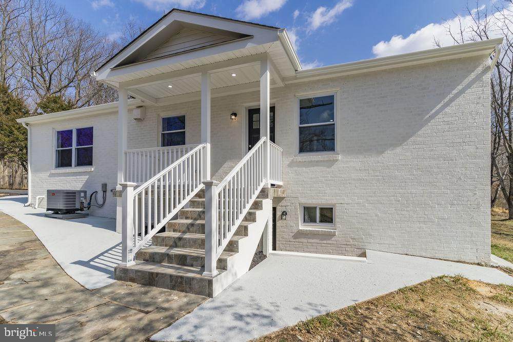 15420 Johnson Road - Photo 1