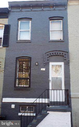 1140 Shields Place - Photo 1