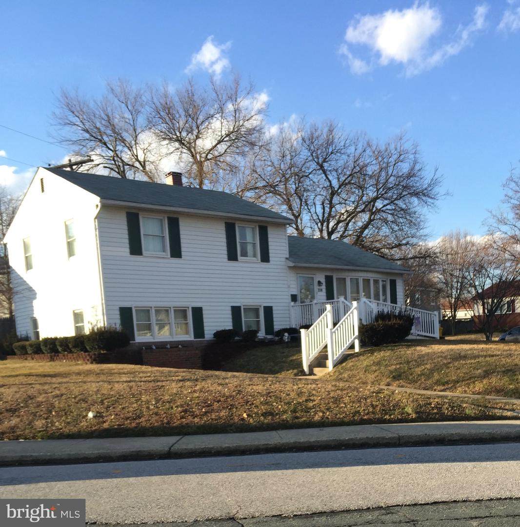 208 Ridgely Road - Photo 1
