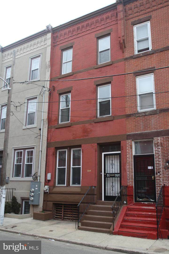 2039 Gratz Street - Photo 1