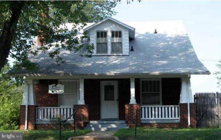 2215 Fall Hill Avenue - Photo 1
