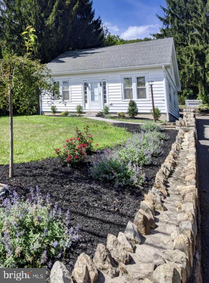 884 Fountain Street - Photo 1