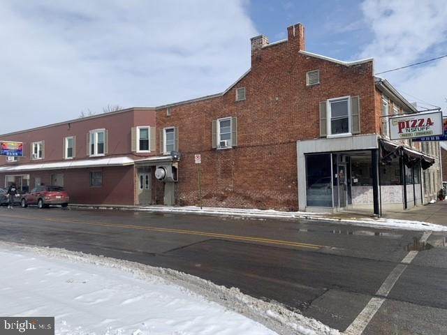 85 King Street - Photo 1