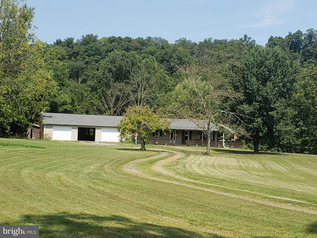 469 Linwood Drive - Photo 1