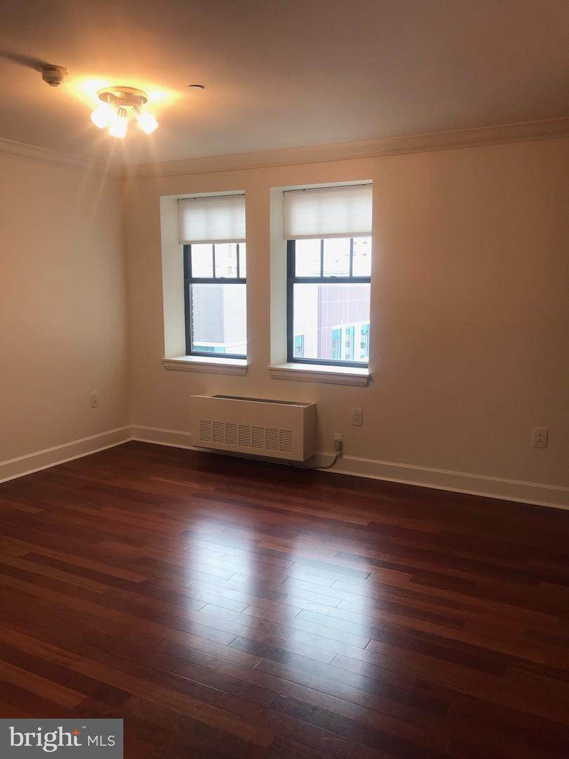 1701-15 Locust Street - Photo 1
