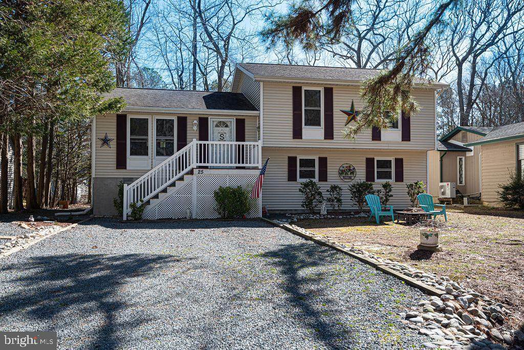25 Royal Oaks Drive - Photo 1
