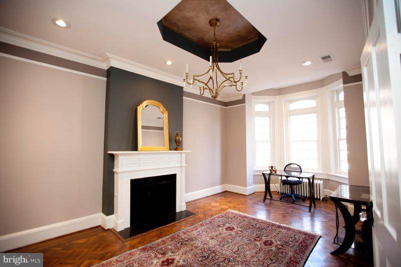 1712 N Street - Photo 1