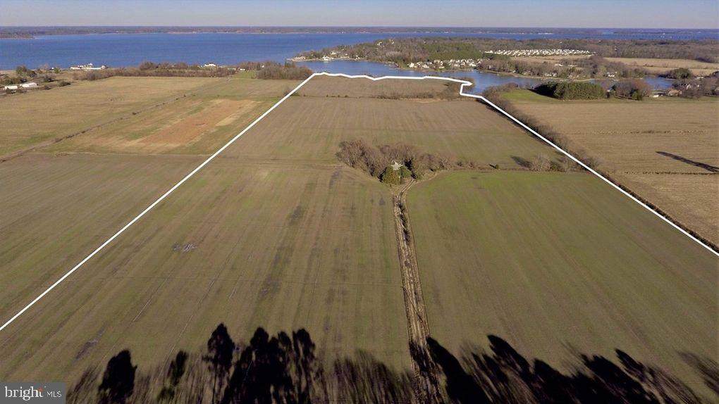 2134 Horns Point Road - Photo 1