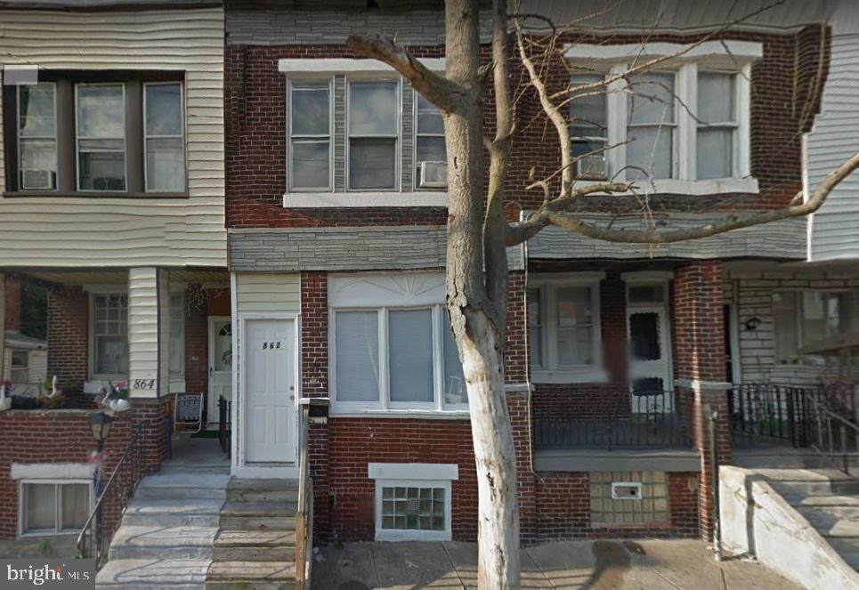 862 Schiller Street - Photo 1
