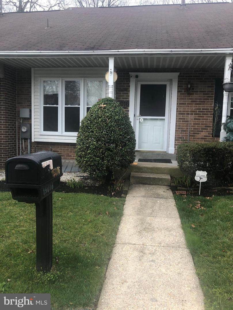 15016 Laurel Oaks Lane - Photo 1