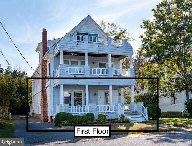 106 Strand - Photo 1