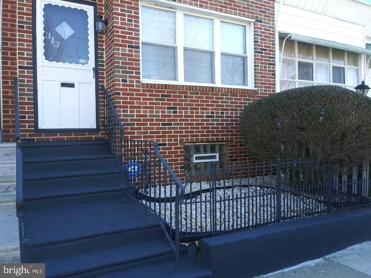 313 Frazier Street - Photo 1