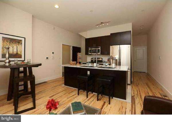 902 16TH Street - Photo 1