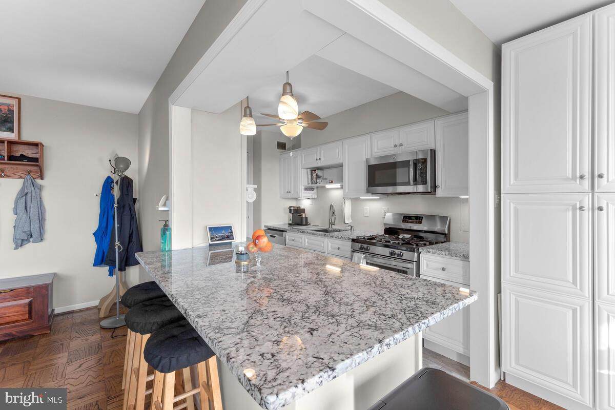 10500 Rockville Pike - Photo 1