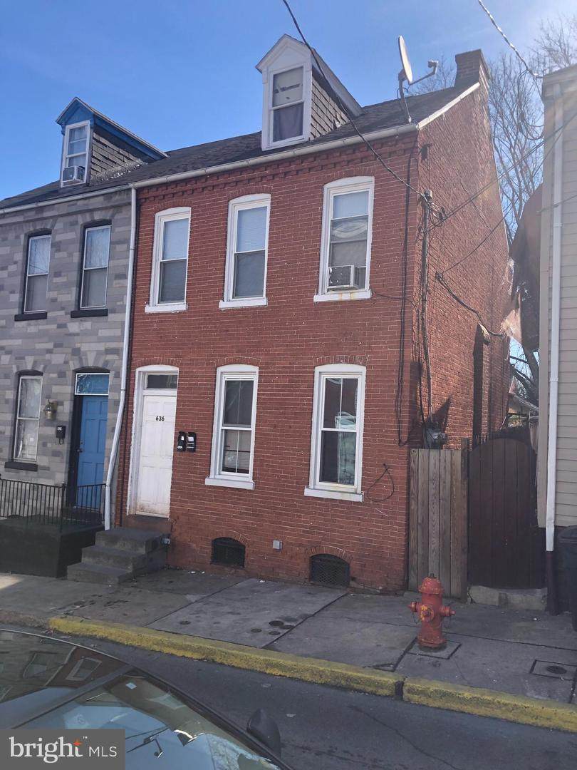 636 High Street - Photo 1