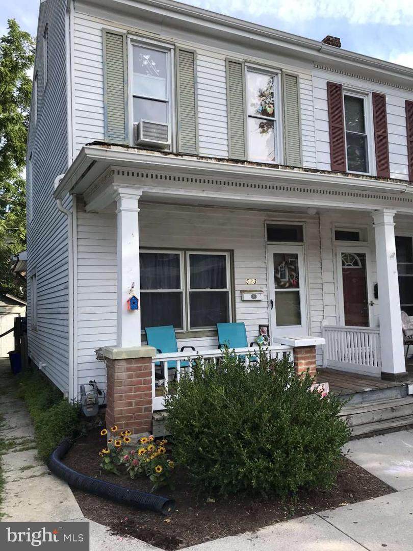 523 Ludlow Avenue - Photo 1