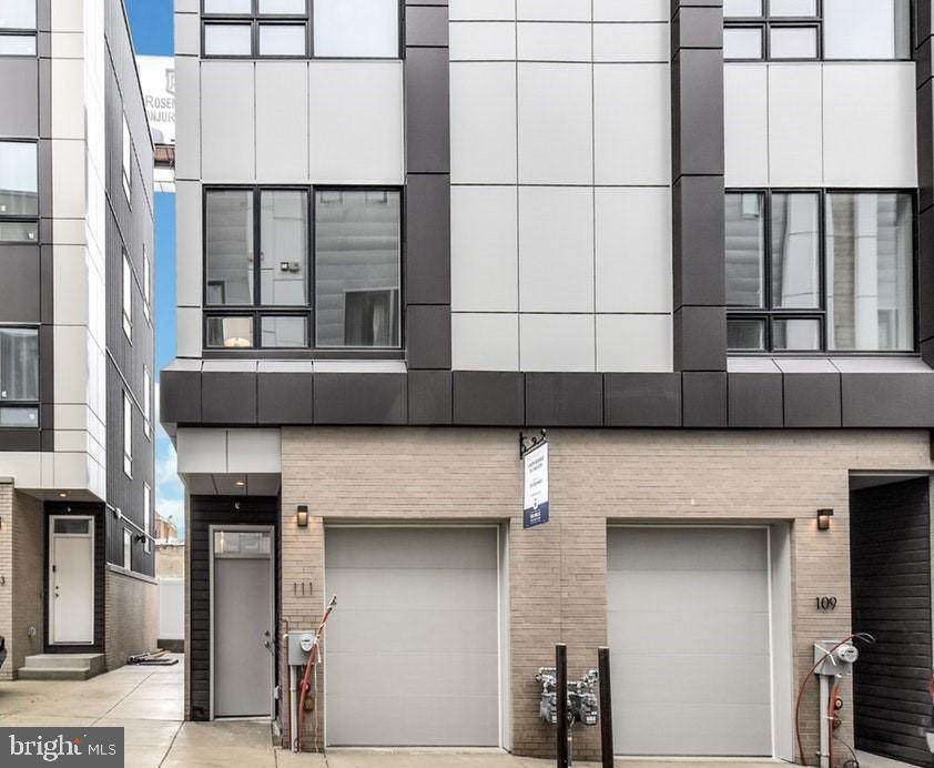 105 Olive Street - Photo 1