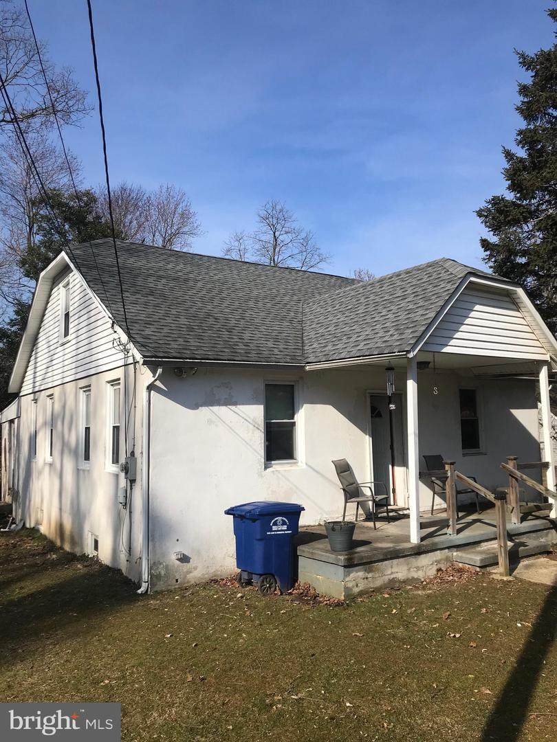 14 Temple Avenue - Photo 1