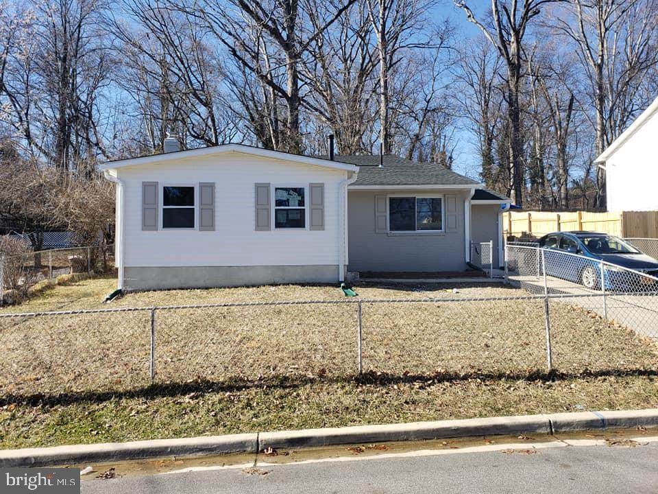 1525 Ruston Avenue - Photo 1
